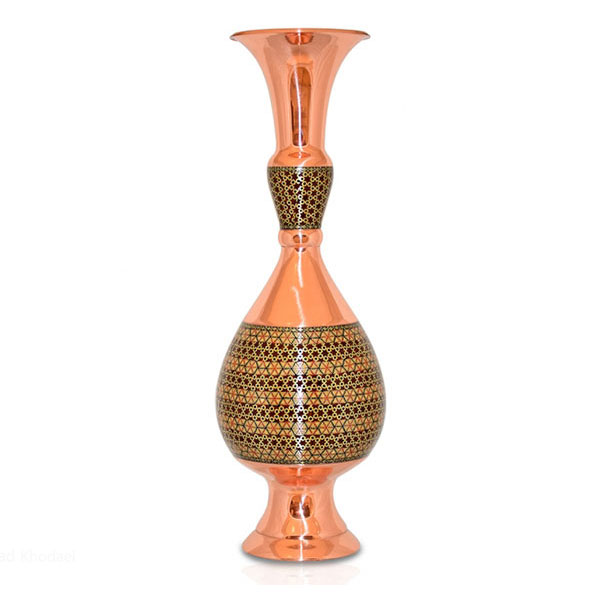 vase made by Khatamkari
