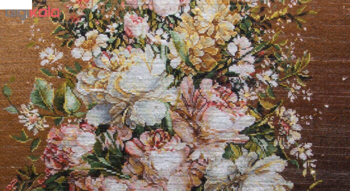 Handmade flower carpet with C Persia vase code 901406