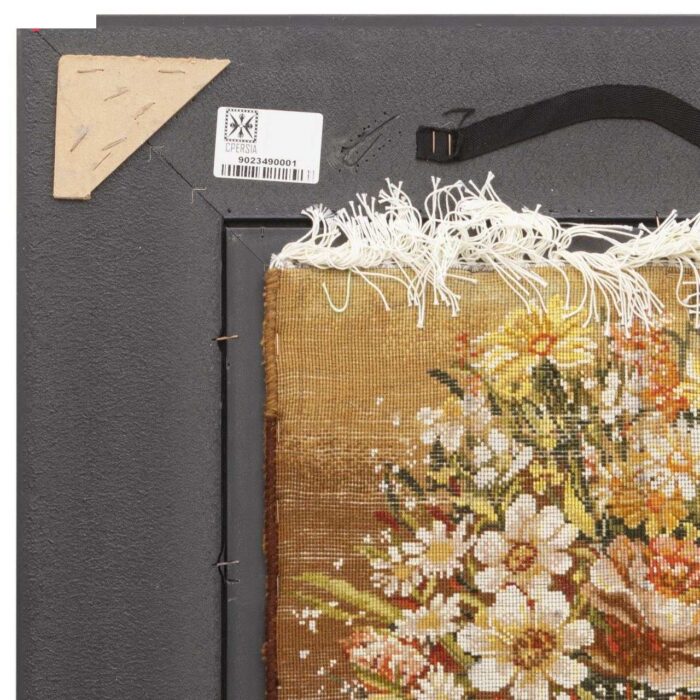 Handmade Pictorial Carpet, flower model in vase, code 902349