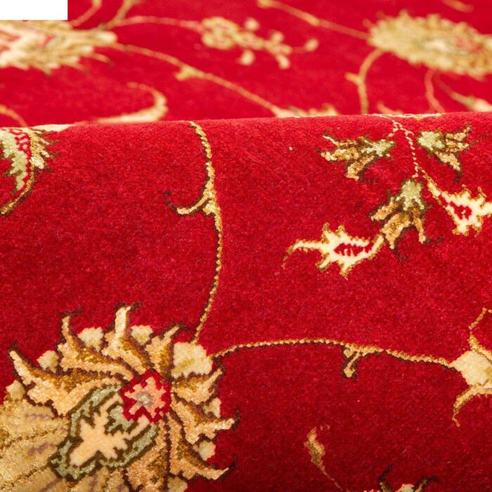 Persia three meter handmade carpet code 701289