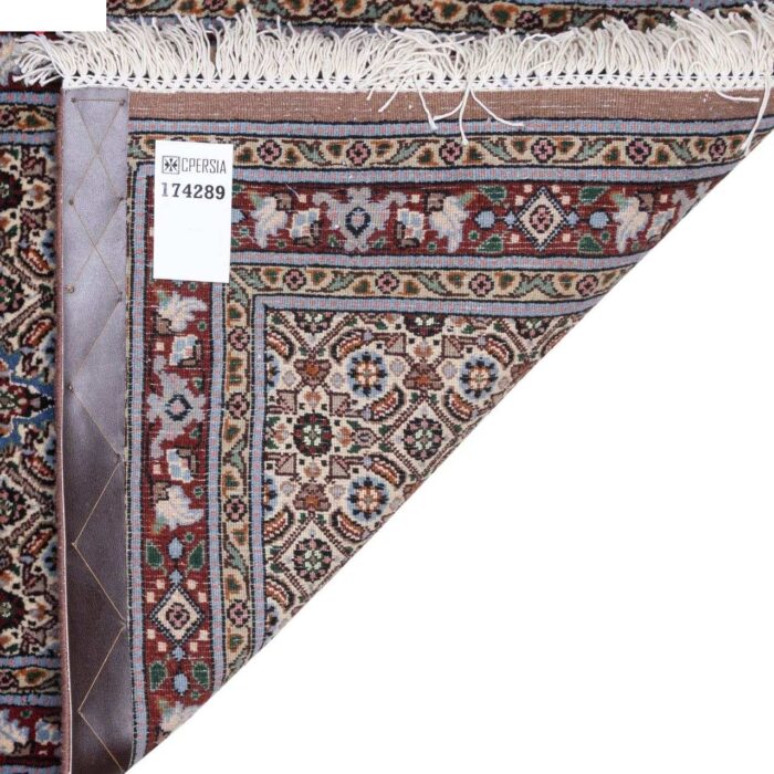 Handmade carpet along the length of three meters C Persia Code 174289