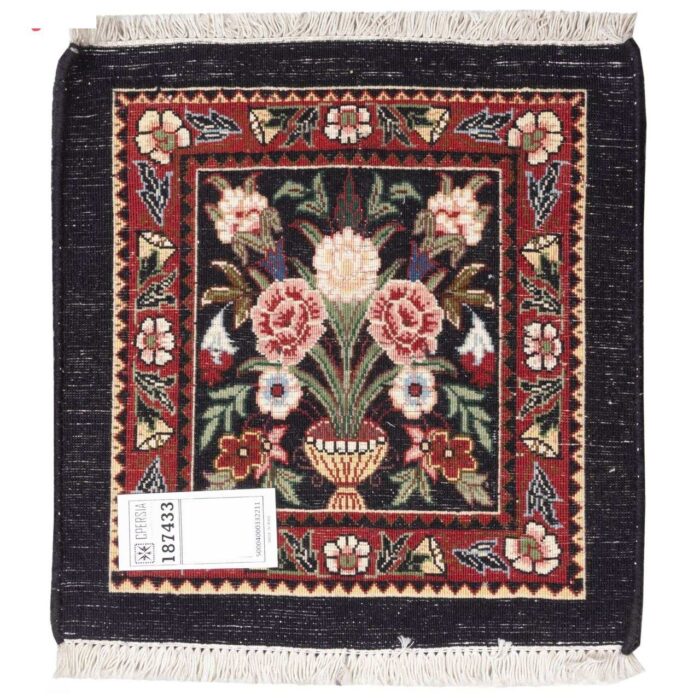 Half meter handmade carpet of Persia, code 187433