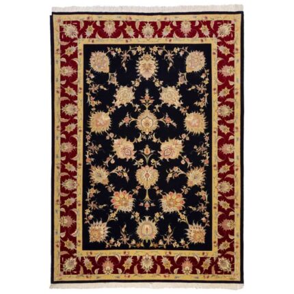 Viereinhalb Meter handgefertigter Teppich aus Persien, Code 701320