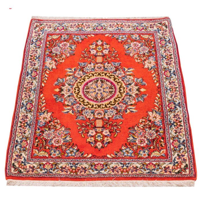 Half meter handmade carpet of Persia, code 183038