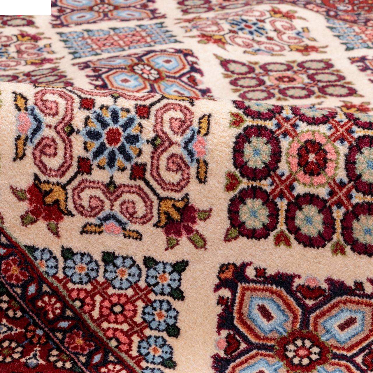 C Persia three meter handmade carpet code 174558