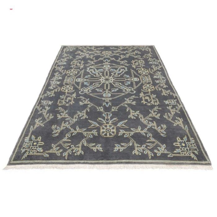 Persia four meter handmade carpet code 185007