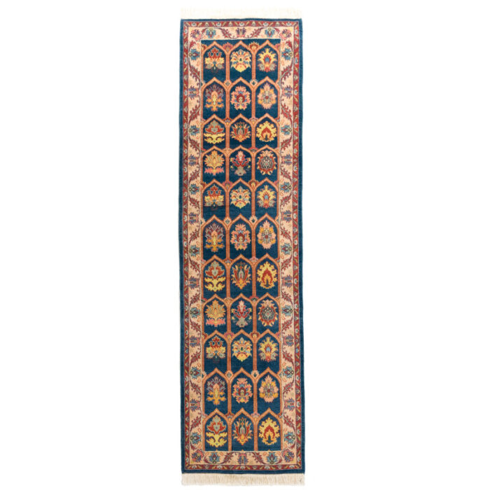Hand-woven carpet with a length of three and a half meters, Persia Code 102309