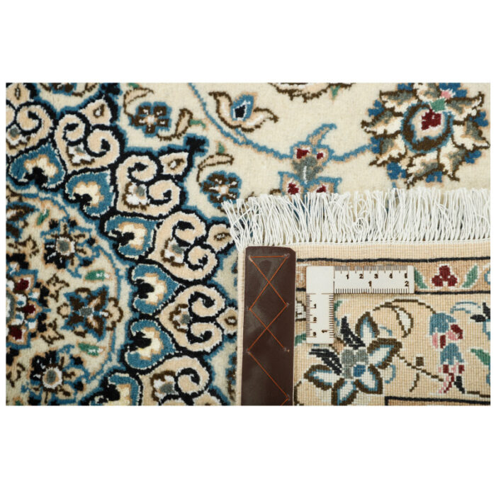 One and a half meter hand-woven carpet, Nain silk flower model, code n543042n