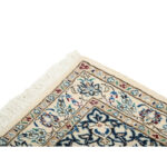 One and a half meter hand-woven carpet, Nain silk flower model, code n541165n
