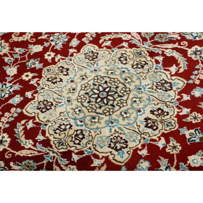 One and a half meter hand-woven carpet, Nain silk flower model, code n543017n