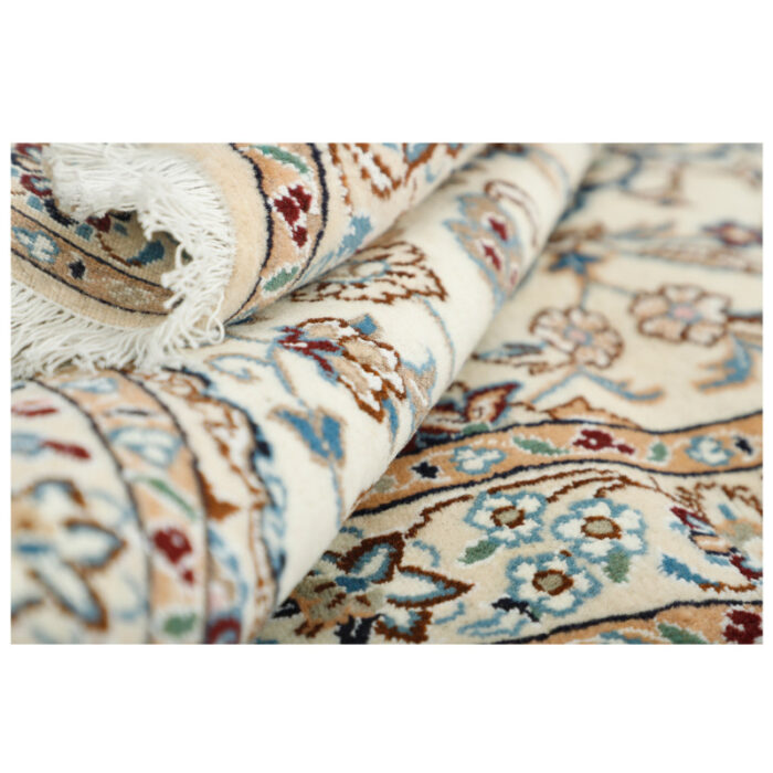 One and a half meter hand-woven carpet, Nain silk flower model, code n543021n