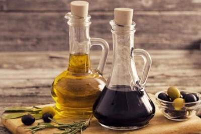 Vorteile von Olivenöl und Salz für das Gesicht