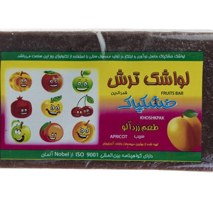 Dried apricots, leaves and dried plums Dried dried apricots amount 360 grams
