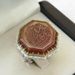 Octagonal Red Agate Silver Ring with Surah Al-Kawthar Engraving - Image 2