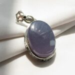 Handcrafted Silver Pendant with Blue Yemeni Agate, Engraved with Surah "Al Ikhlas" - Image 3