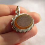 Yellow Agate Silver Necklace Featuring Surah "Al-Fatiha" Engraving - Image 4