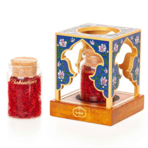 Saffron Artisan Gift - 5g Negin Saffron in Hand Painted Wooden Display Case