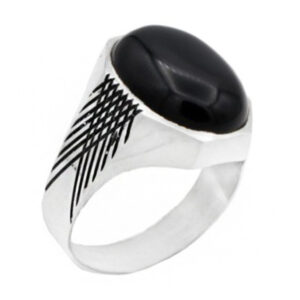 Handmade Black Agate Silver Ring – Diamond Design with Harz e Imam Jawad
