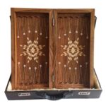 Holzrelief-Schnitzset – Backgammon-Meisterwerk mit Achämeniden-Soldaten-Motiv – Bild 2