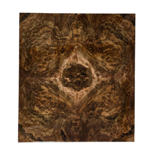 50 cm Solid Walnut Backgammon – Naturally Aged, Root & Knot Edition