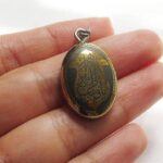 Hadid Necklace Medal with “Ya Fatemeh Al-Zahra” Engraving - Image 3