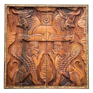 Imperial Art Backgammon – Carving of Lamassu & Pillars (Hakhamaneshi) on Walnut Wood