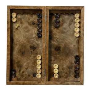 Karana Burlwood Game Board – A Dual Play, Backgammon & Chess Walnut