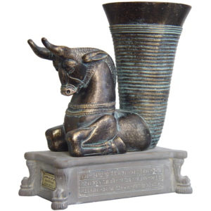 Large Bull Rhyton Sculpture – Achaemenid Ritual Vessel Replica in Polyester