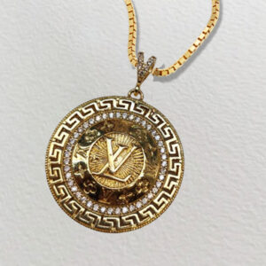 Luxury LV Symbol Necklace – Bold Design for Men & Women