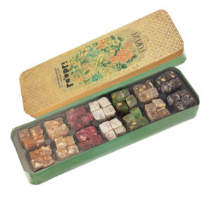 Golden Lokum Gift Box – 600g Nut-Filled Cubes, Elegant Rectangular Pack