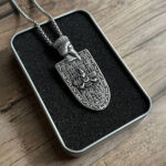 Hakhamaneshi Soldier Necklace with Gemstone, Heritage Jewelry - Image 3