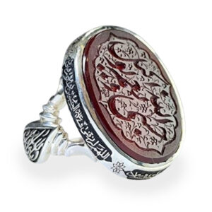 Hand Carved Red Agate Ring with Hasbi Allah wa Ni’ma al‑Wakil Calligraphy