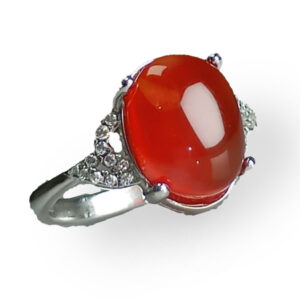 Women’s Red Yemeni Agate Ring – Radiant Round Design