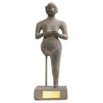 Bronze‑Finish Iranian Figurine – Historical Woman Sculpture