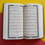 Selected Mafatih al‑Jinan – Elahi Qomshei Translation, Pocket Edition - Image 2